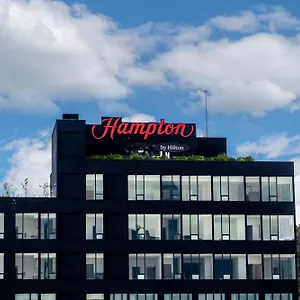Hotel Hampton By Hilton La Carolina Park ***